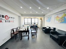 長沙雨花高橋辦公家具定制 打造高效舒適的商務(wù)空間
